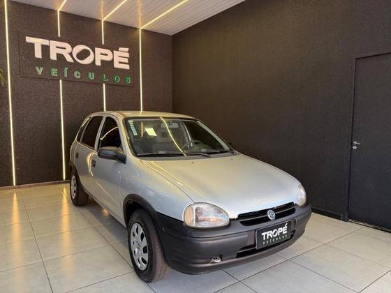 CHEVROLET CORSA 1.0 MPF WIND 8V GASOLINA 4P MANUAL CHEVROLET CORSA 1.0 MPF WIND 8V GASOLINA 4P MANUAL